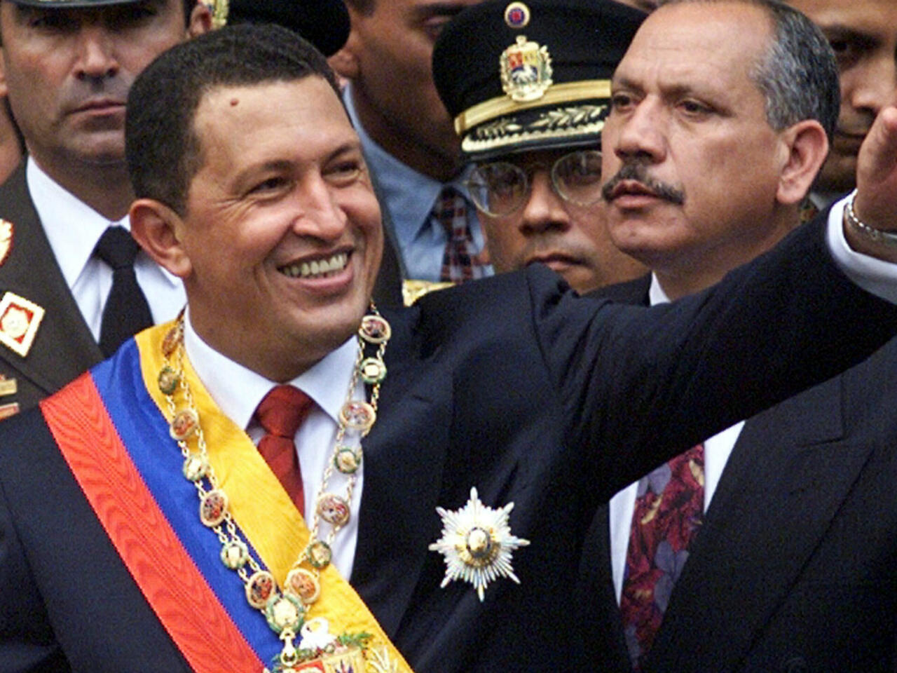 Debate sobre modelos políticos de Cuba y Venezuela tras discurso de Rixi Moncada