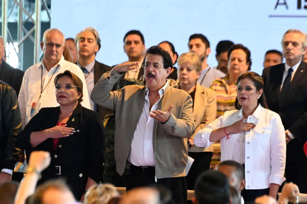 Economía Hondureña en Riesgo: La Visión de los Empresarios ante LIBRE Economía Hondureña en Riesgo: La Visión de los Empresarios ante LIBRE